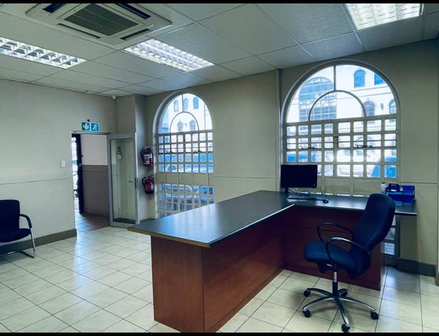 2,224M² OFFICE FOR SALE IN GRAND CENTRAL
